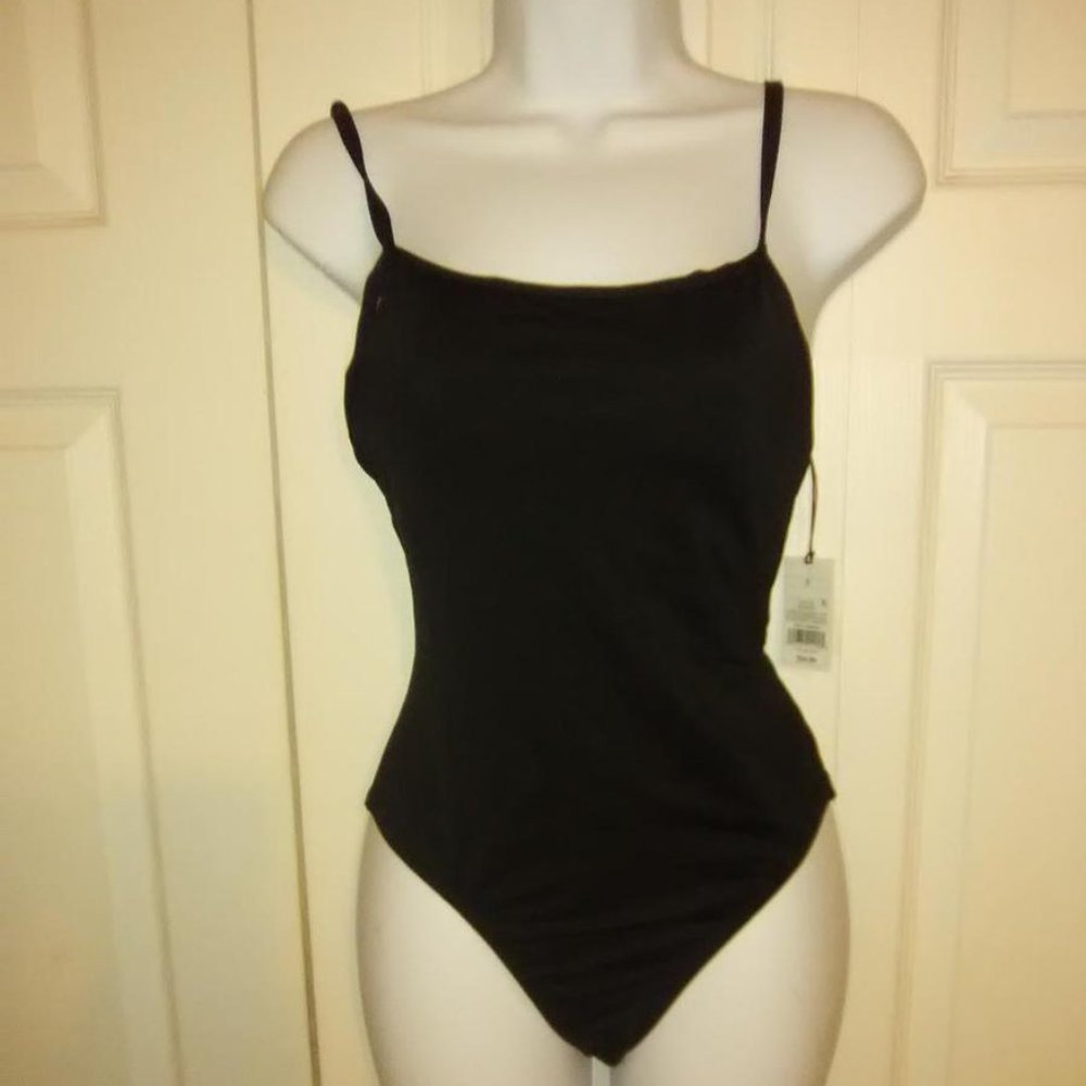 SHADE & SHORE Women's  Black One-Piece Swimwear